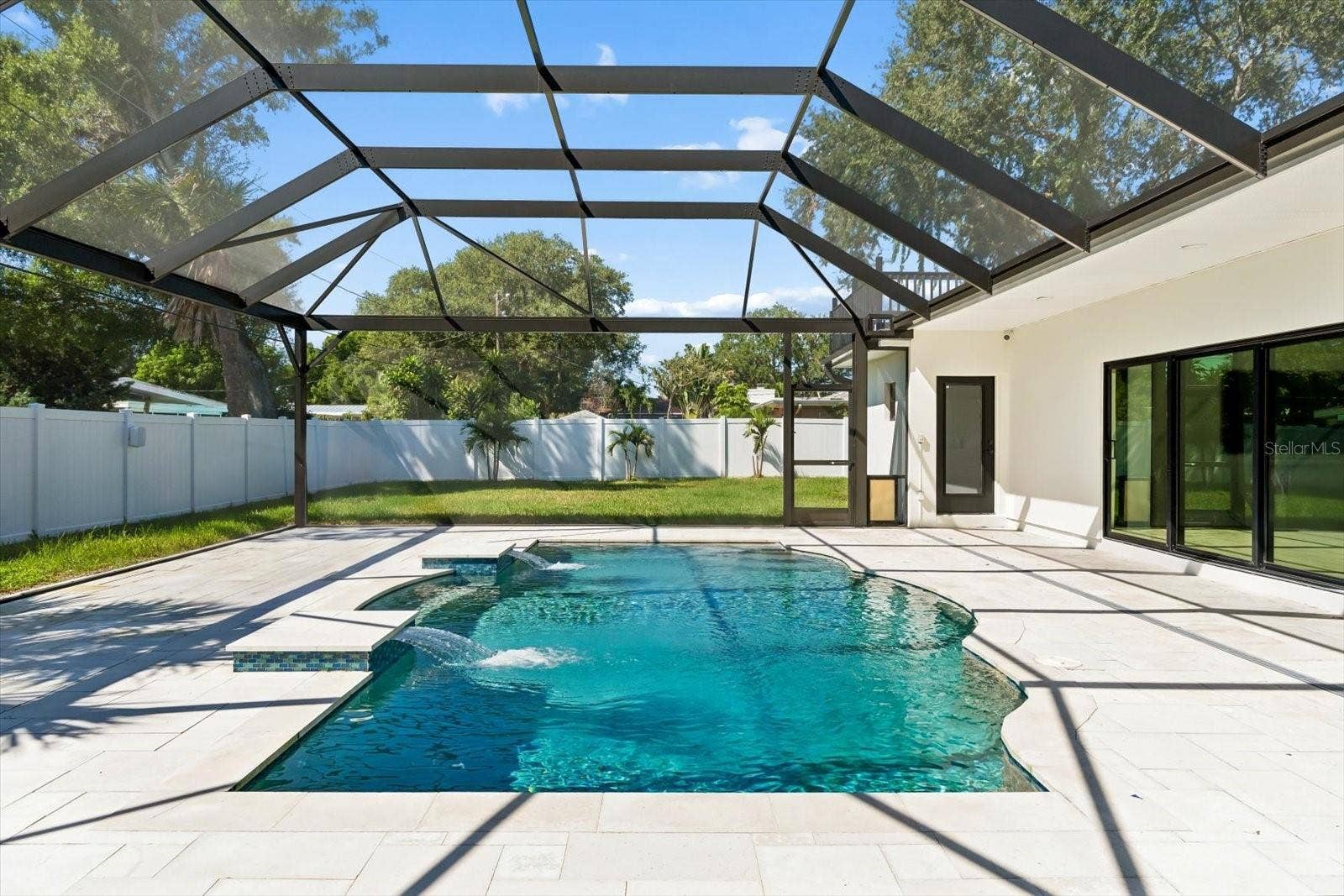 2432 INDIAN AVENUE, Belleair Bluffs, FL 33770