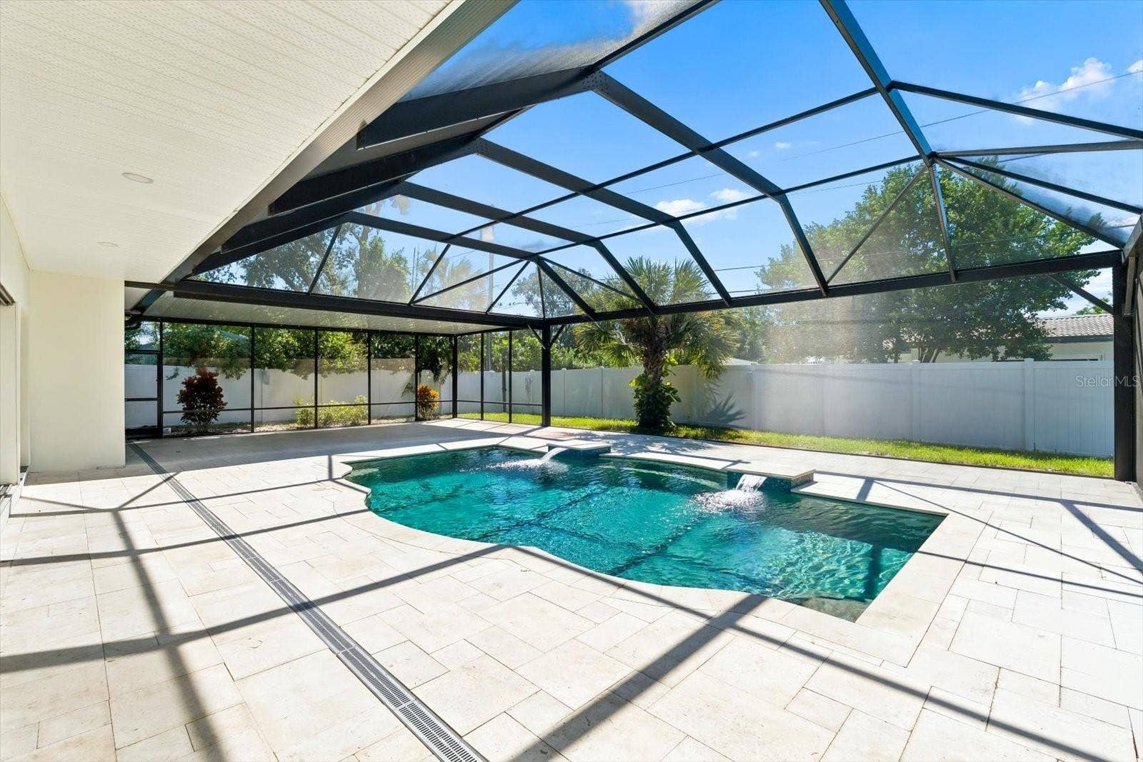 2432 INDIAN AVENUE, Belleair Bluffs, FL 33770