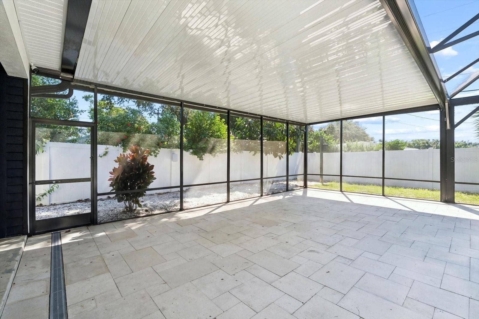 2432 INDIAN AVENUE, Belleair Bluffs, FL 33770