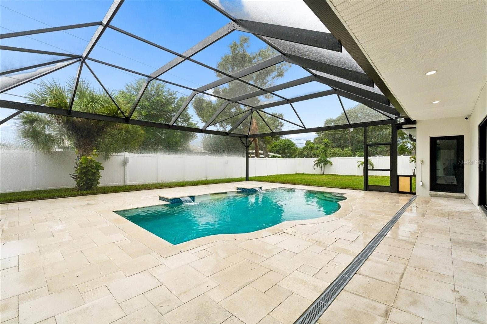 2432 INDIAN AVENUE, Belleair Bluffs, FL 33770