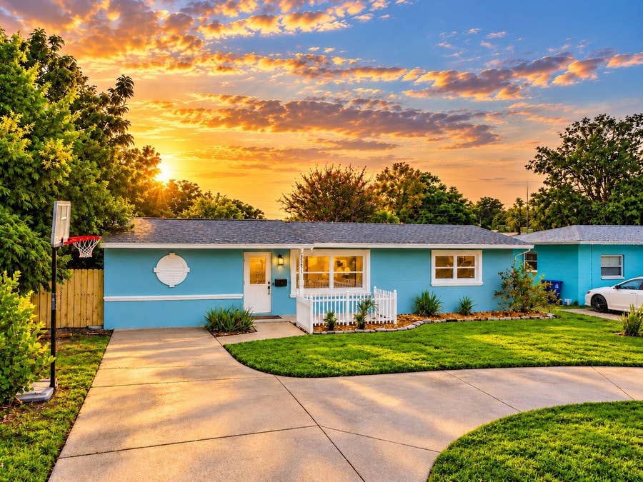 Property photo for 5393 16TH AVENUE N, St Petersburg, FL