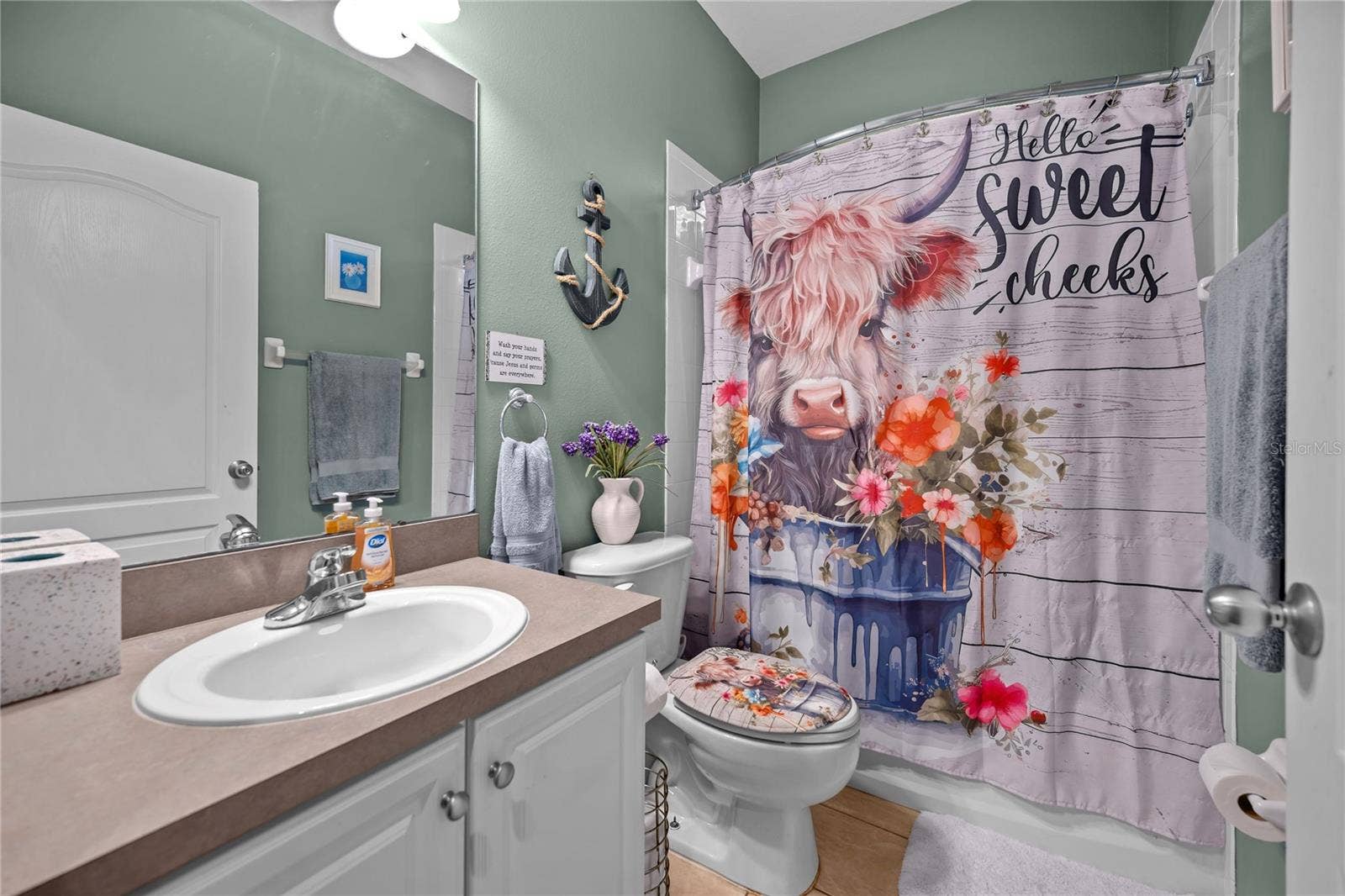 27537 EDENFIELD DRIVE, Wesley Chapel, FL 33544 27537 EDENFIELD DRIVE, Wesley Chapel, FL 33544