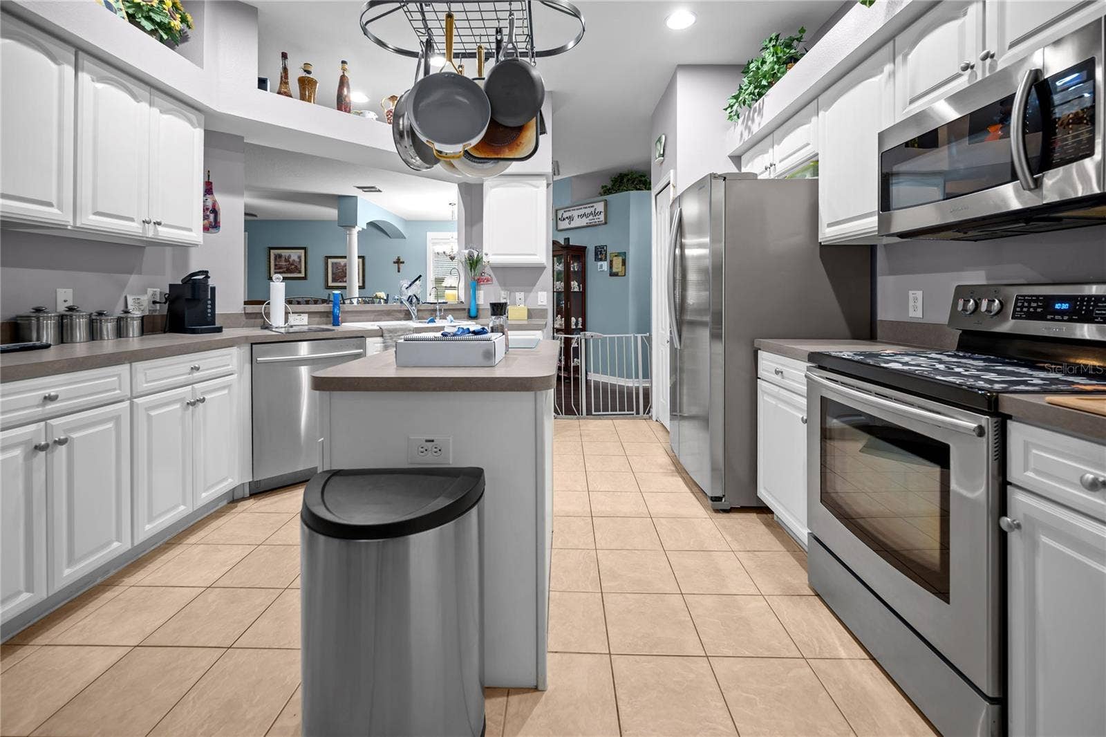 27537 EDENFIELD DRIVE, Wesley Chapel, FL 33544 27537 EDENFIELD DRIVE, Wesley Chapel, FL 33544