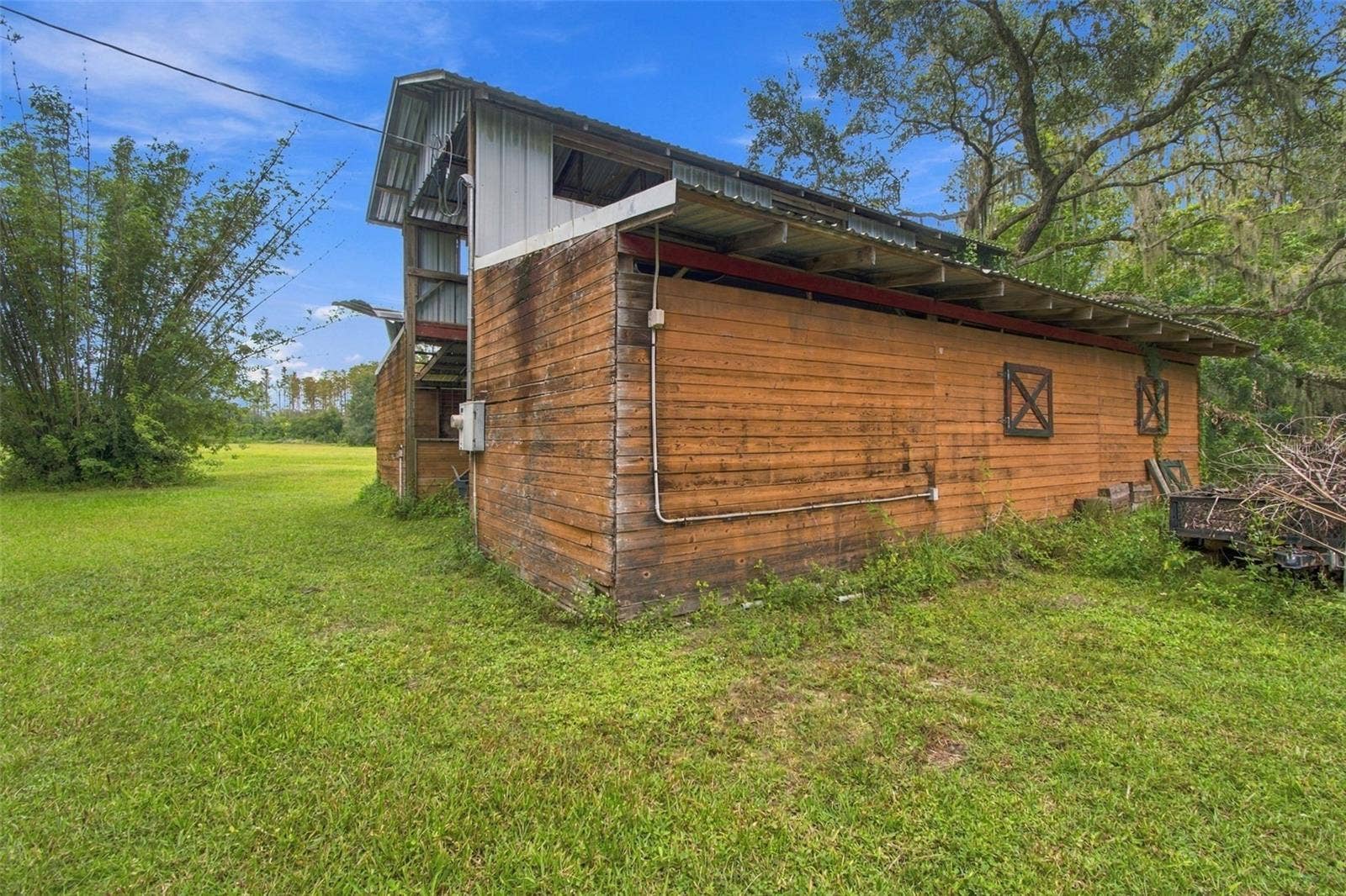 19135 N DALE MABRY HIGHWAY, Lutz, FL 33548