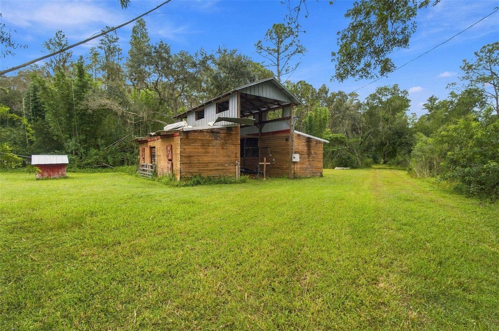 19135 N DALE MABRY HIGHWAY, Lutz, FL 33548