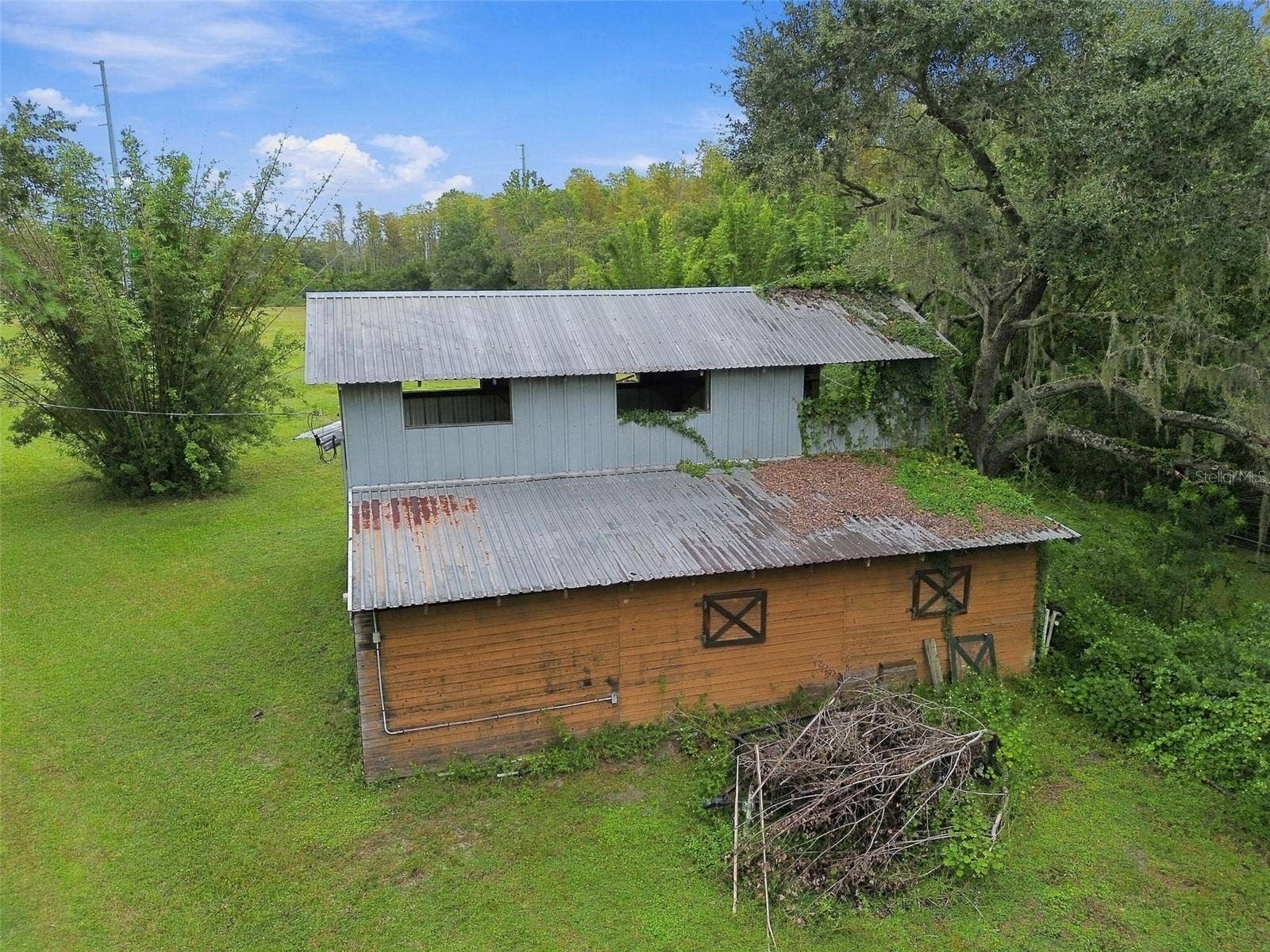 19135 N DALE MABRY HIGHWAY, Lutz, FL 33548