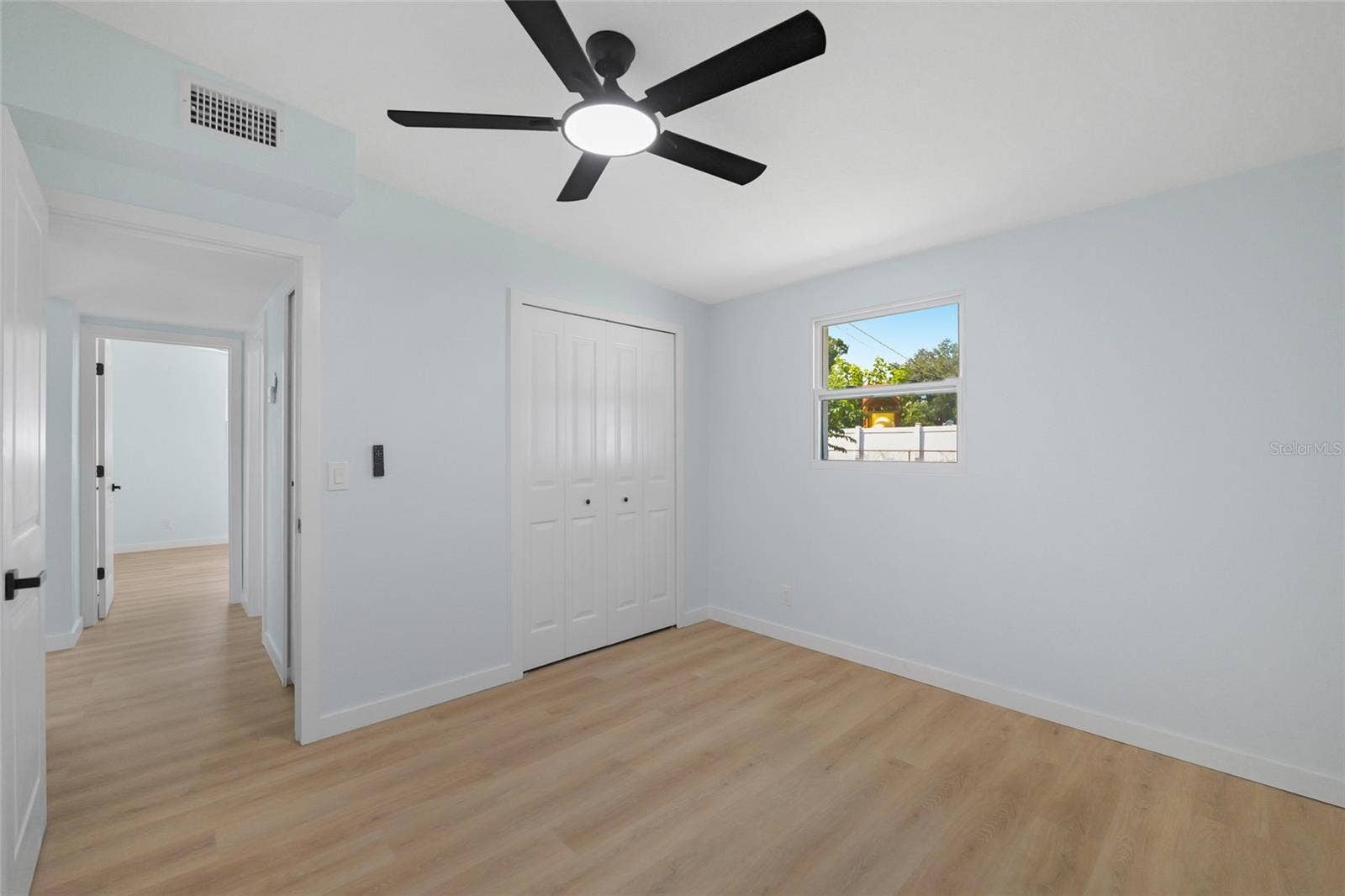 3215 WELBORN WAY, Tampa, FL 33619 3215 WELBORN WAY, Tampa, FL 33619