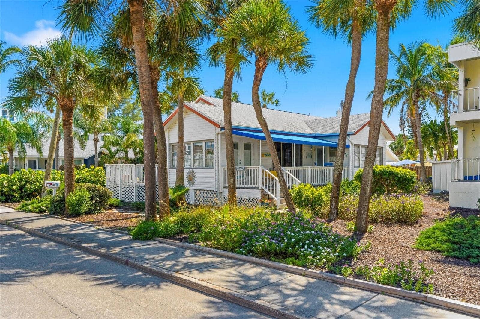 106 14TH AVENUE, St Pete Beach, FL 33706 106 14TH AVENUE, St Pete Beach, FL 33706