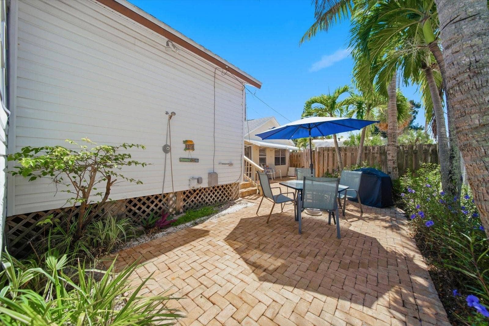 106 14TH AVENUE, St Pete Beach, FL 33706 106 14TH AVENUE, St Pete Beach, FL 33706
