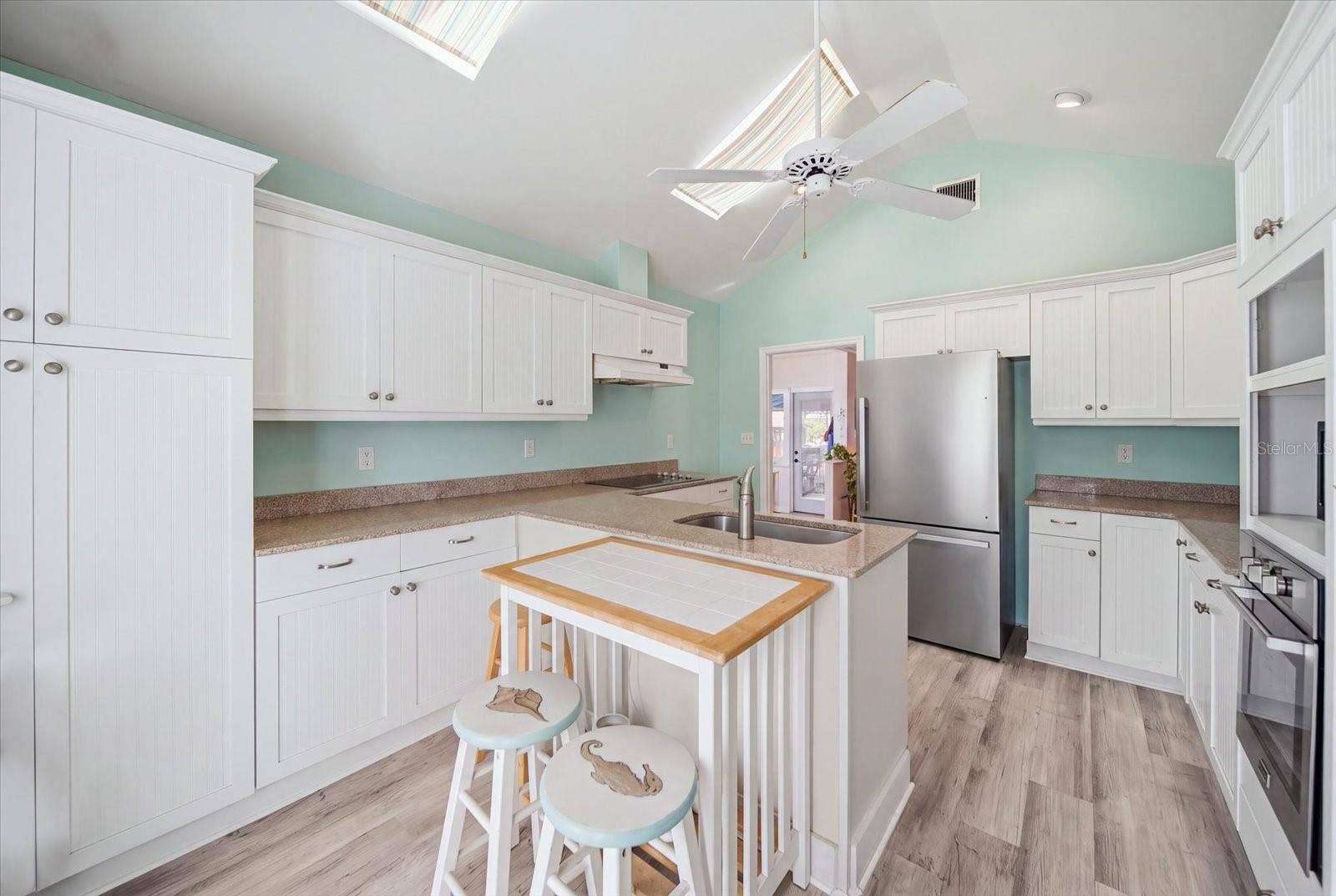 106 14TH AVENUE, St Pete Beach, FL 33706 106 14TH AVENUE, St Pete Beach, FL 33706