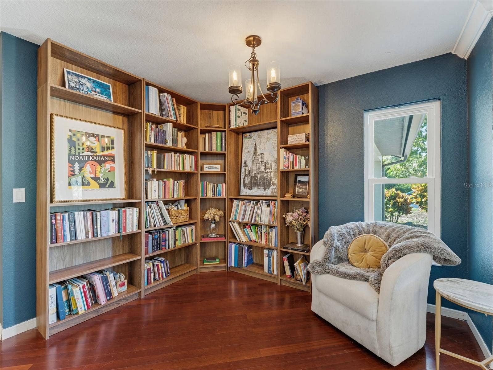 Front Library/Flex 2