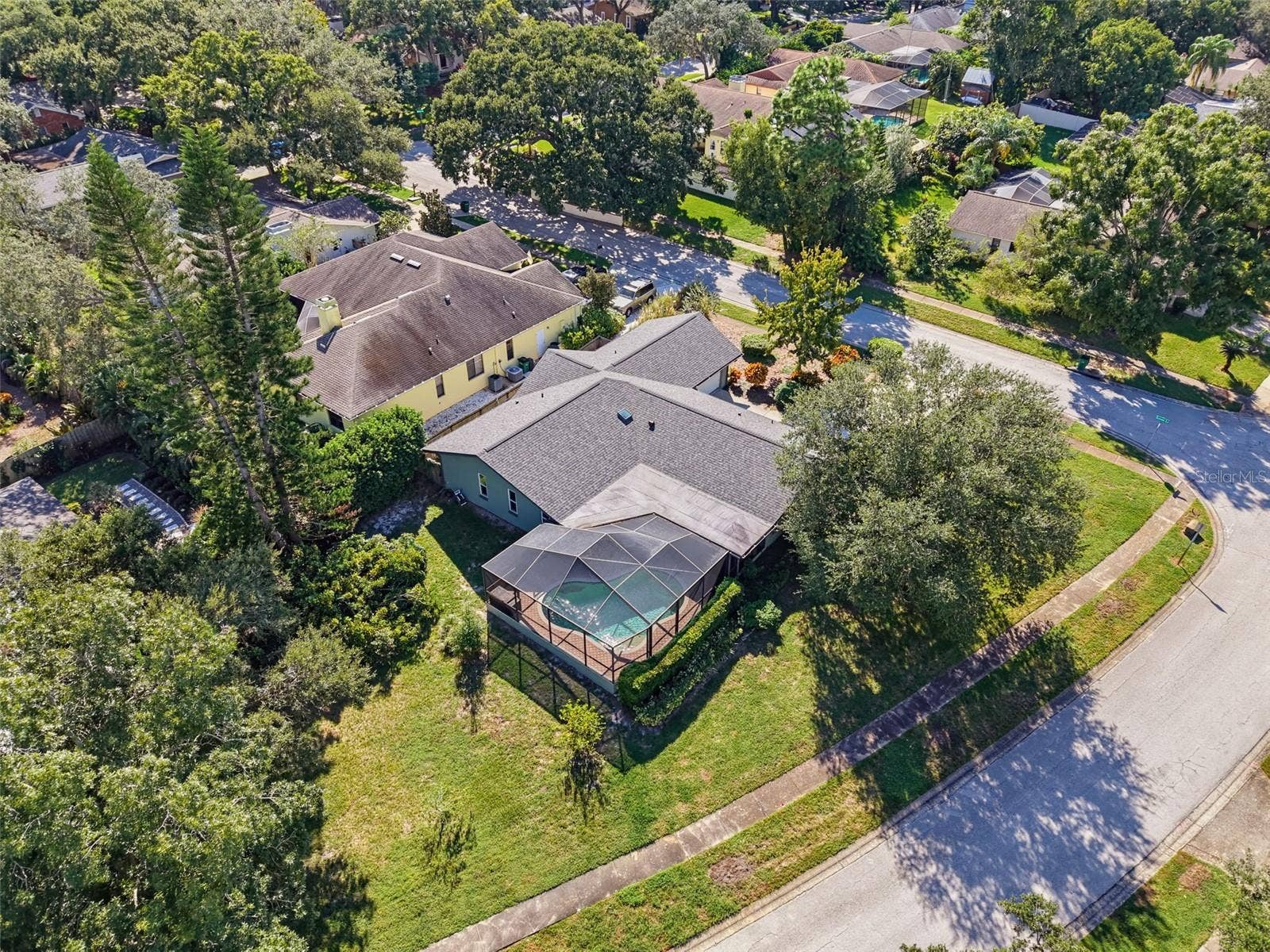 3 SUMMIT LANE, Safety Harbor, FL 34695