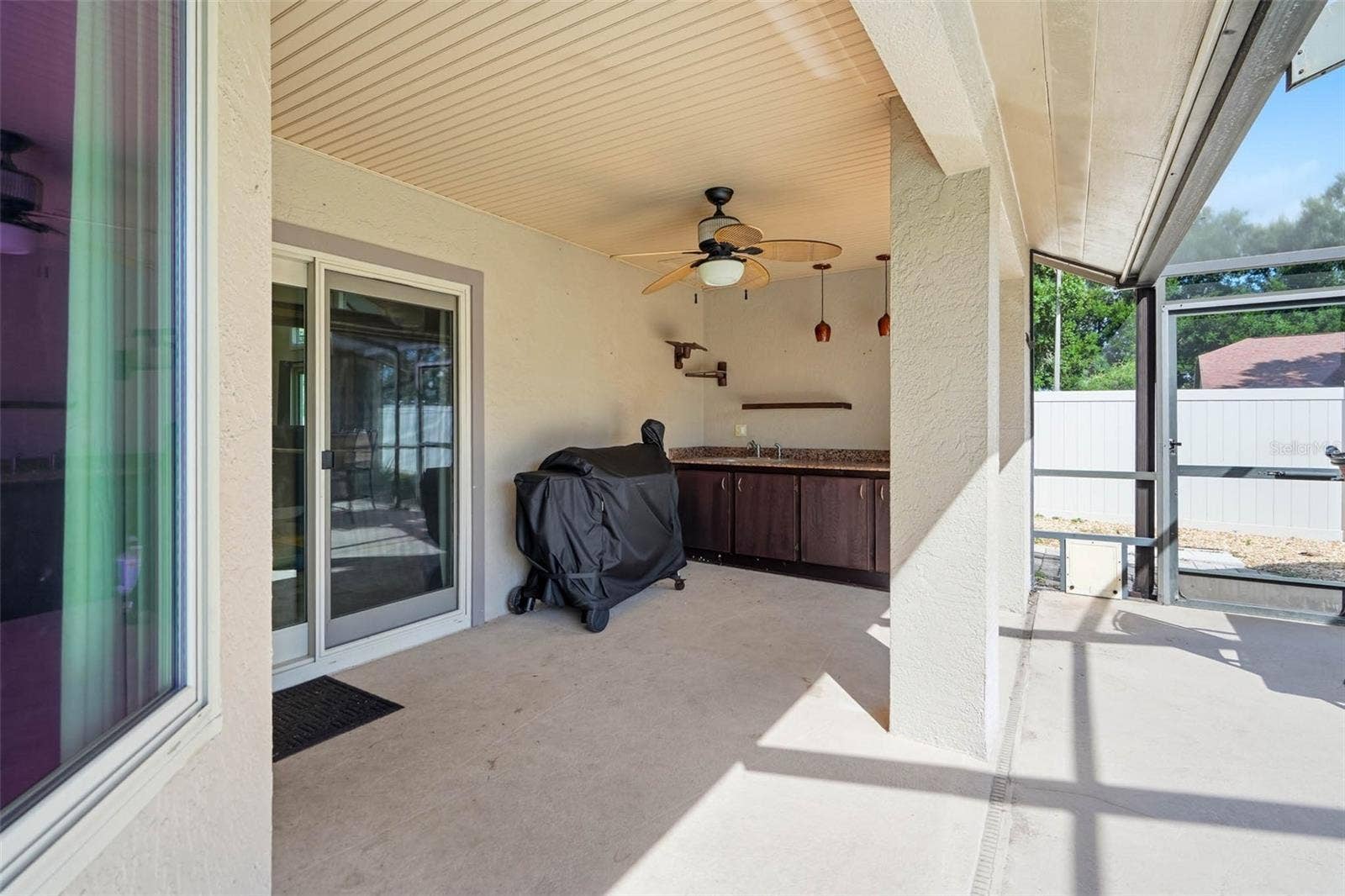 2715 MOCK ORANGE COURT, Valrico, FL 33594 2715 MOCK ORANGE COURT, Valrico, FL 33594