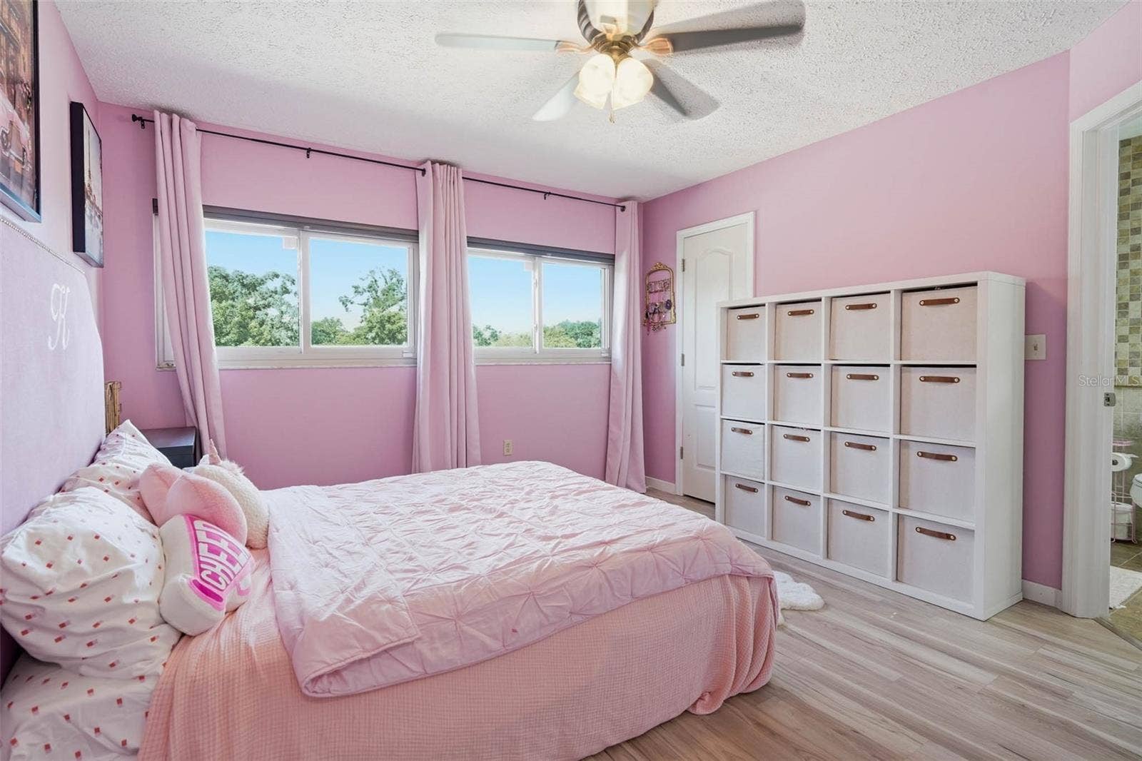2715 MOCK ORANGE COURT, Valrico, FL 33594 2715 MOCK ORANGE COURT, Valrico, FL 33594