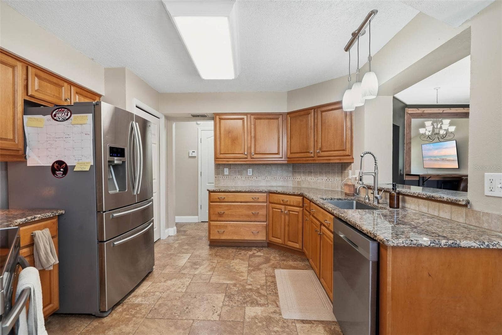 2715 MOCK ORANGE COURT, Valrico, FL 33594 2715 MOCK ORANGE COURT, Valrico, FL 33594