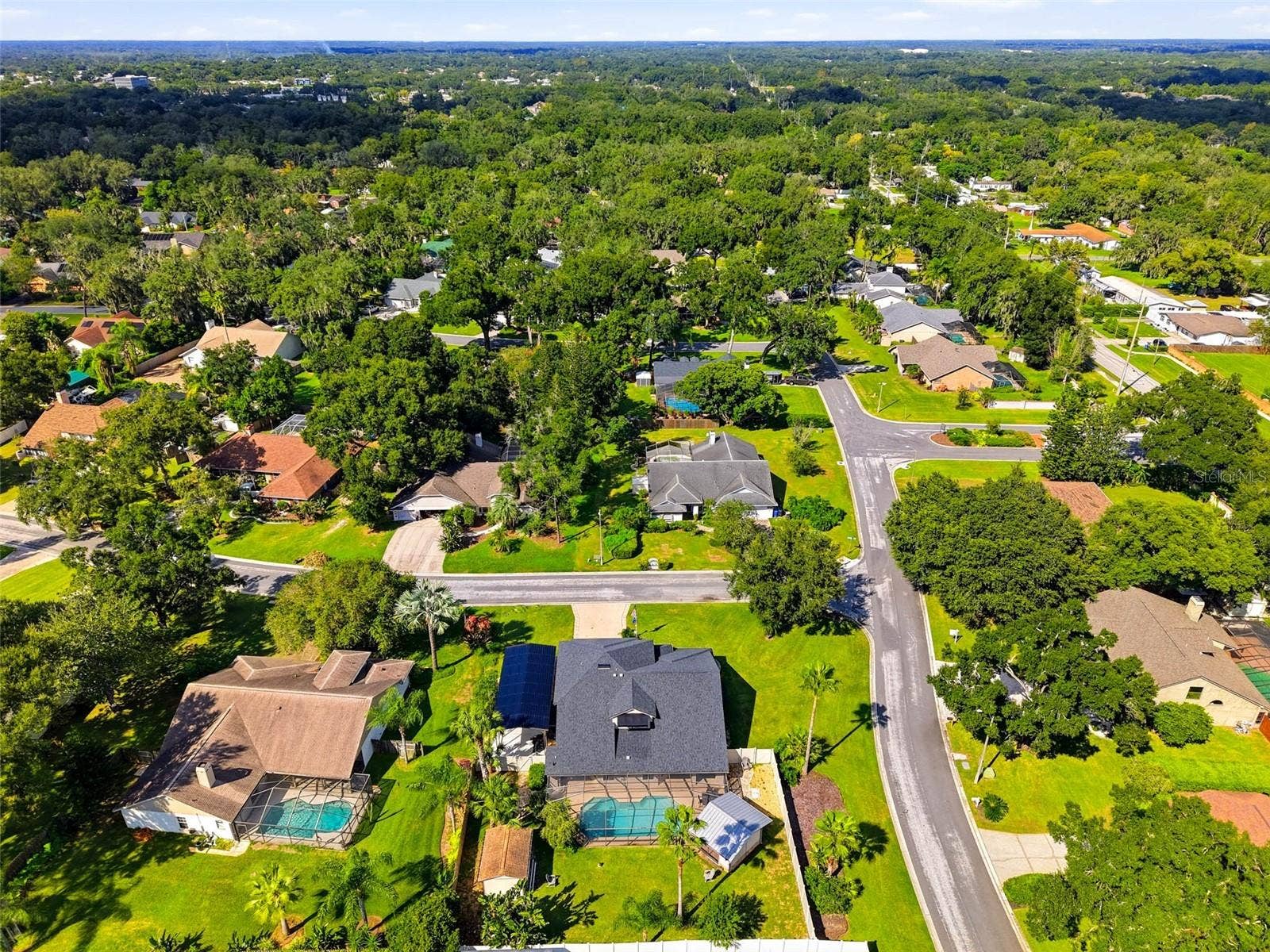 2715 MOCK ORANGE COURT, Valrico, FL 33594 2715 MOCK ORANGE COURT, Valrico, FL 33594