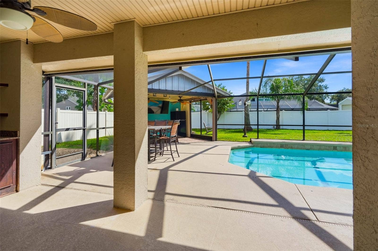 2715 MOCK ORANGE COURT, Valrico, FL 33594 2715 MOCK ORANGE COURT, Valrico, FL 33594