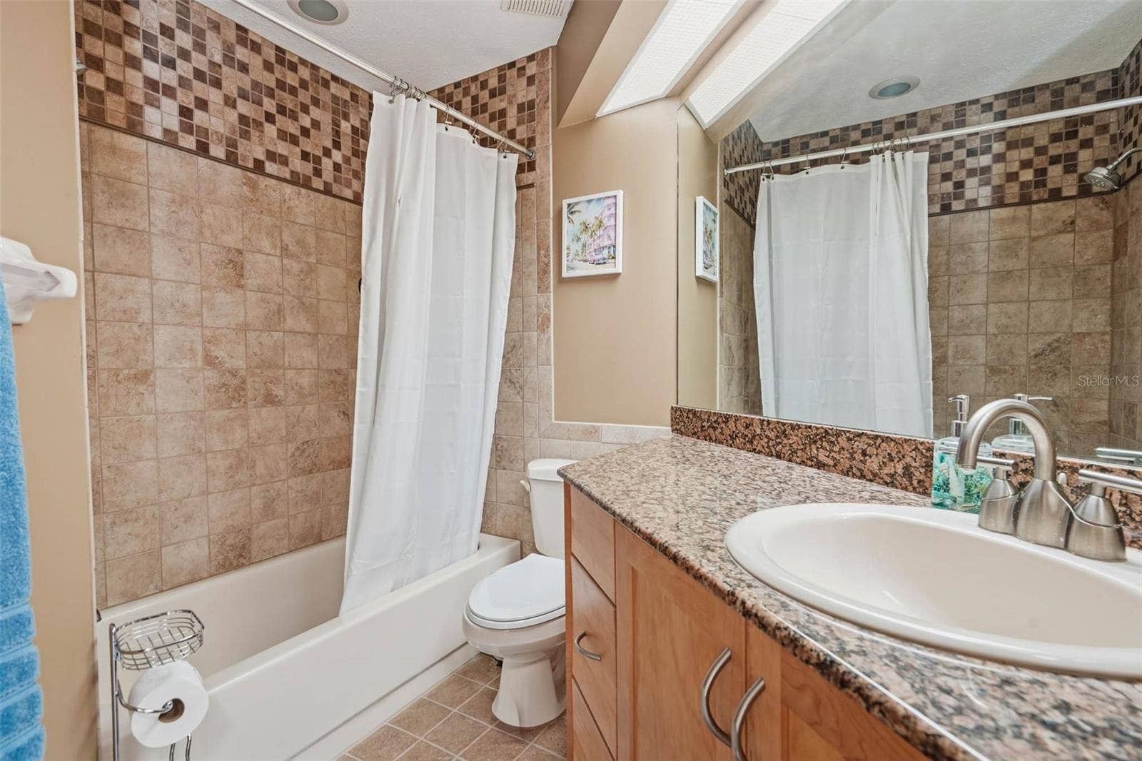 2715 MOCK ORANGE COURT, Valrico, FL 33594 2715 MOCK ORANGE COURT, Valrico, FL 33594