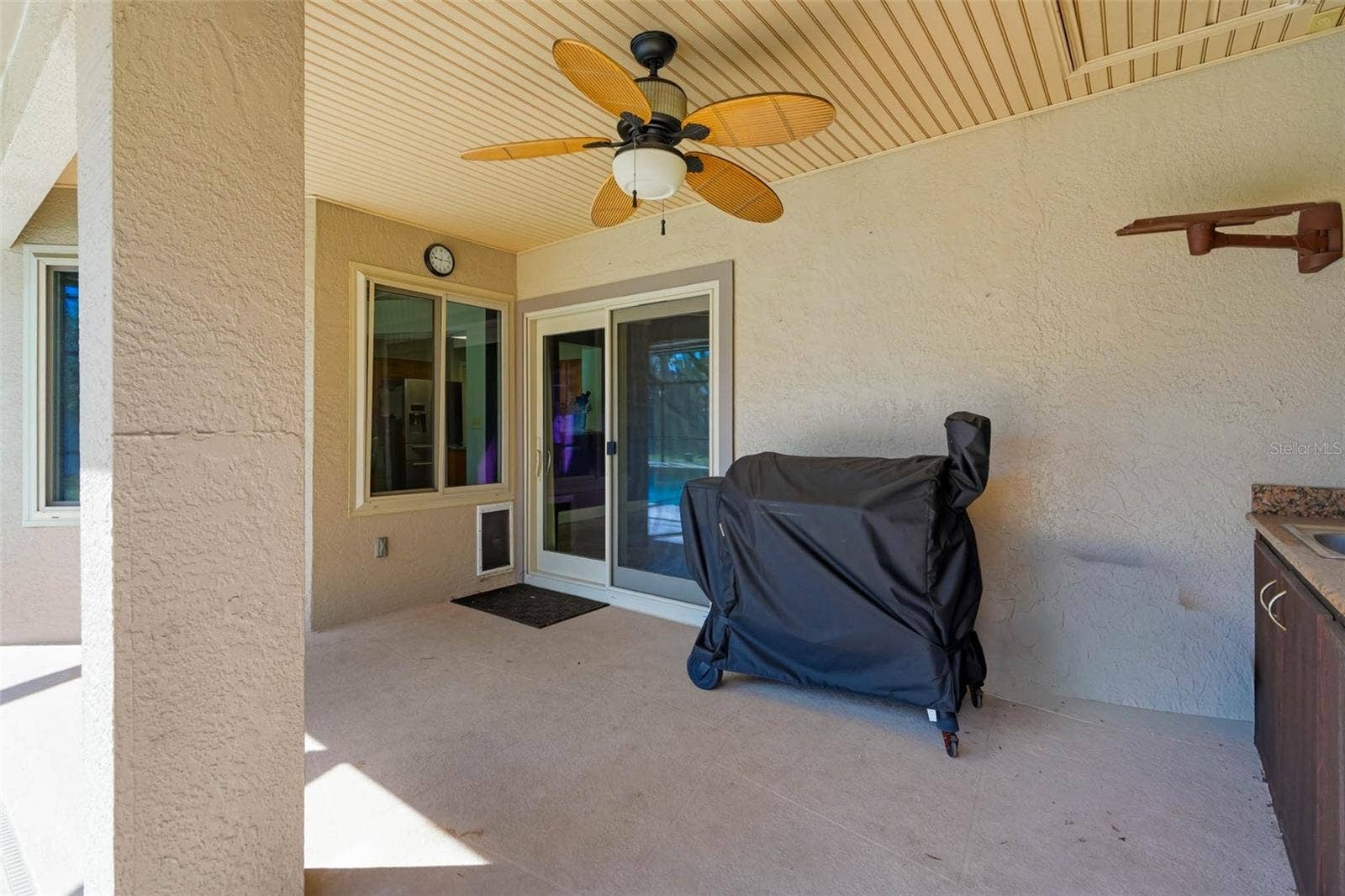 2715 MOCK ORANGE COURT, Valrico, FL 33594 2715 MOCK ORANGE COURT, Valrico, FL 33594
