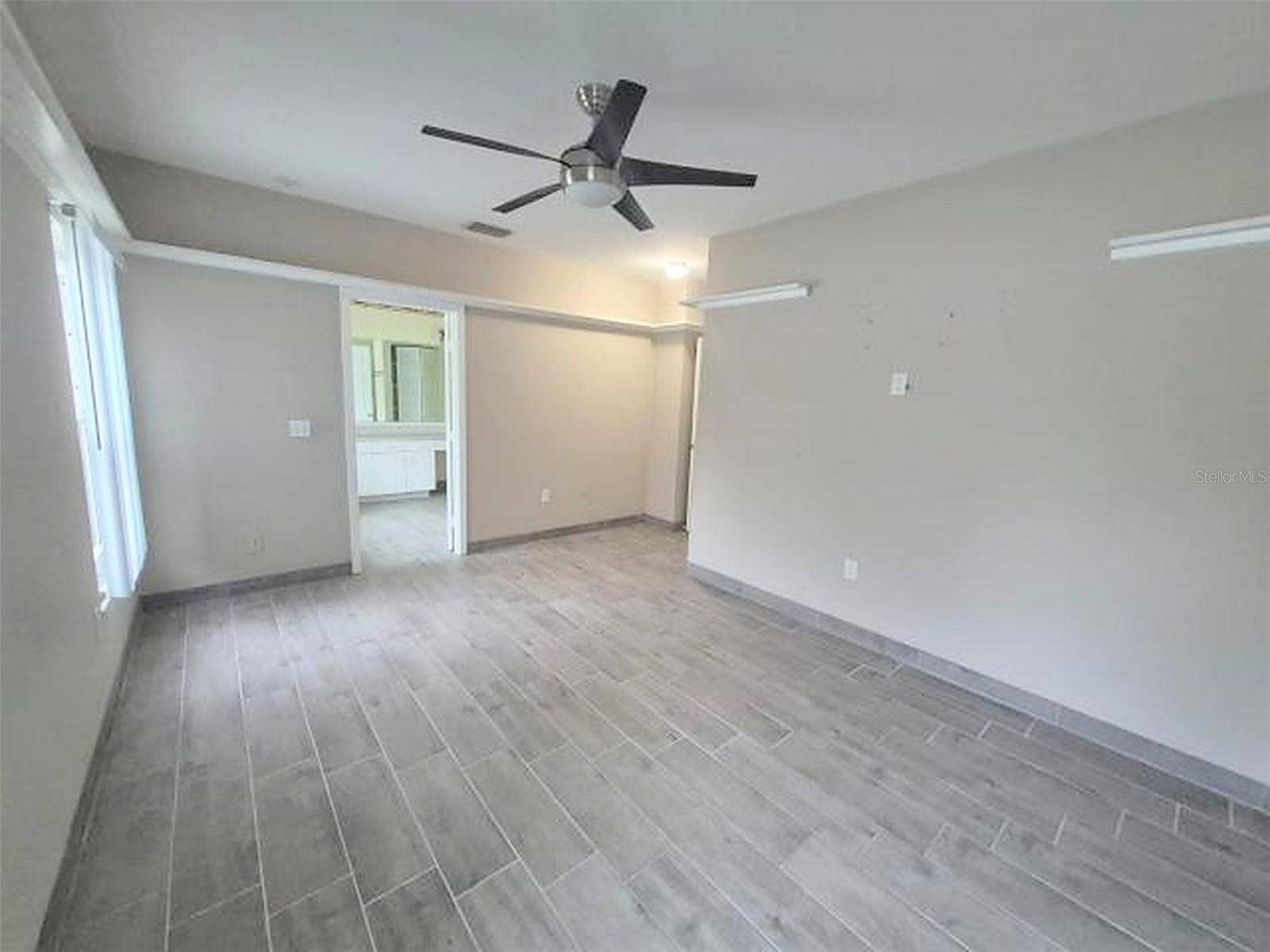 902 GREENBELT CIRCLE, Brandon, FL 33510