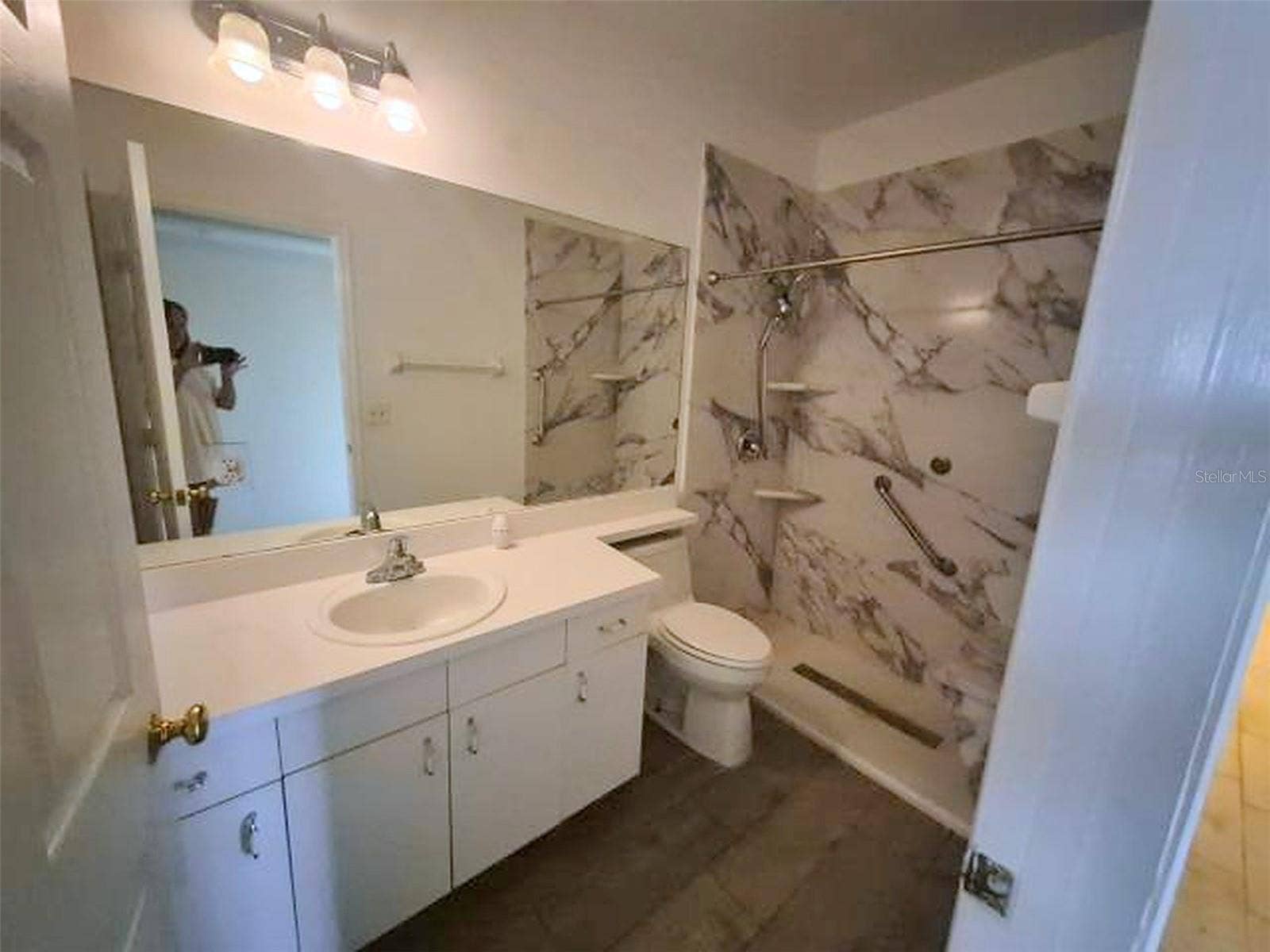 902 GREENBELT CIRCLE, Brandon, FL 33510