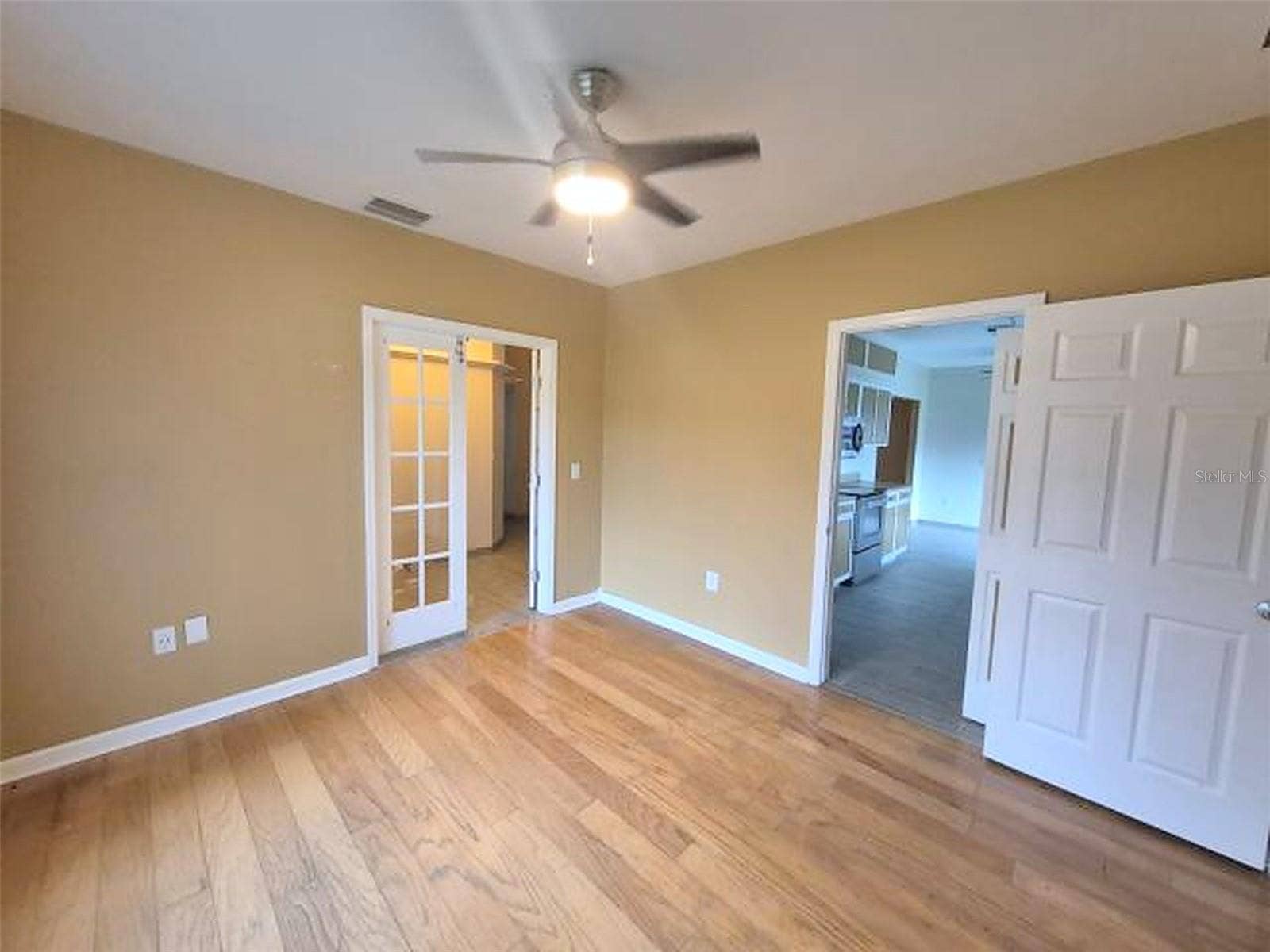 902 GREENBELT CIRCLE, Brandon, FL 33510