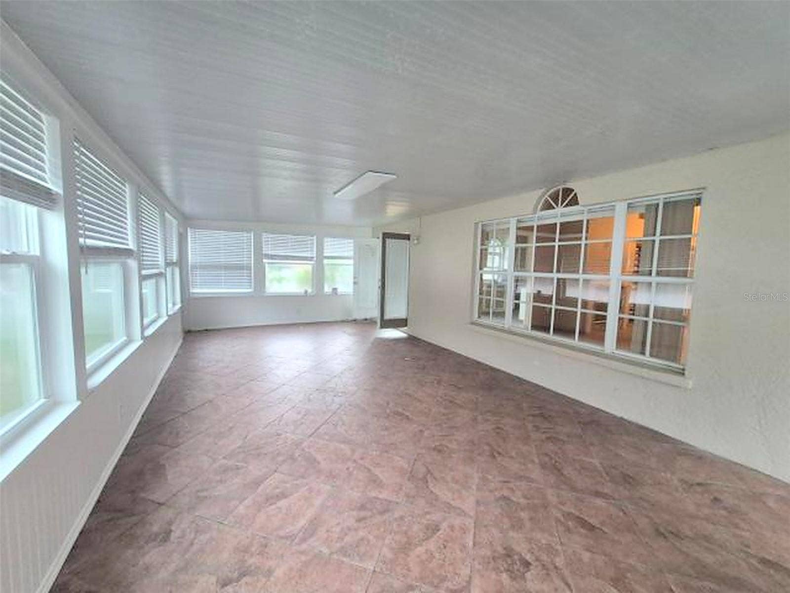 902 GREENBELT CIRCLE, Brandon, FL 33510
