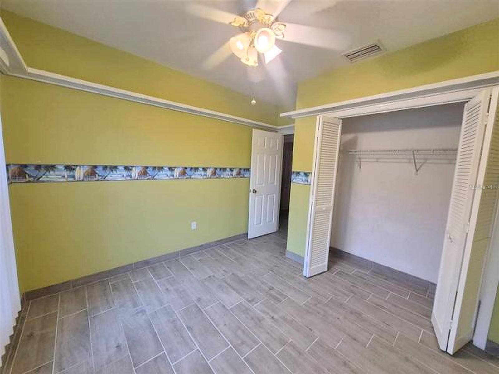 902 GREENBELT CIRCLE, Brandon, FL 33510