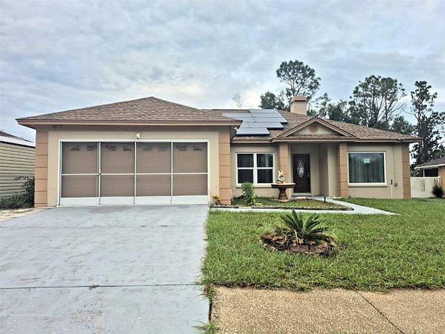 Property photo for 902 GREENBELT CIRCLE, Brandon, FL