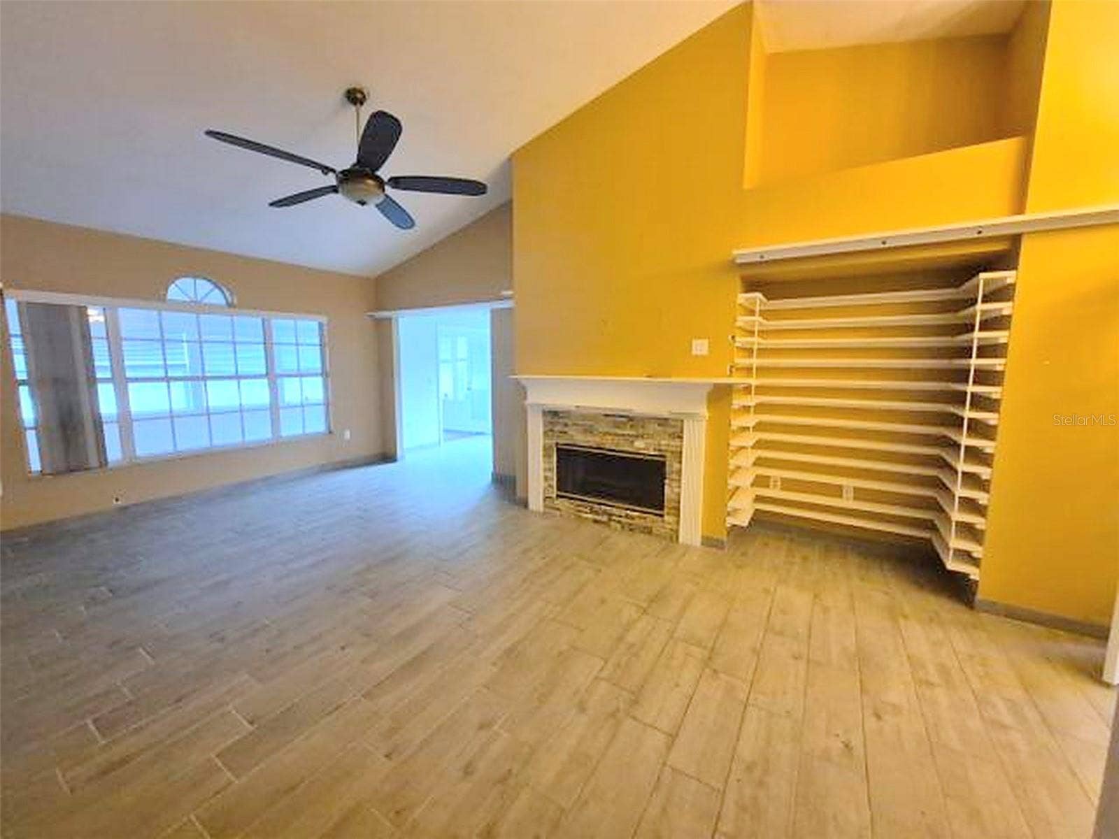 902 GREENBELT CIRCLE, Brandon, FL 33510