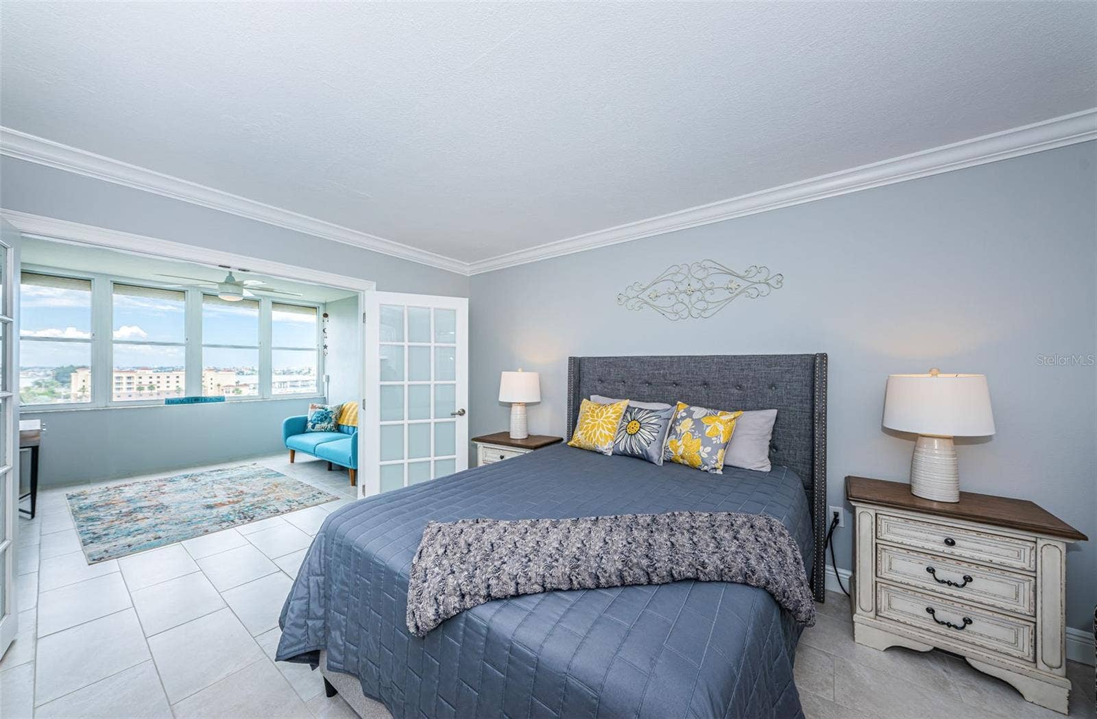 4775 COVE CIRCLE, #904, St Petersburg, FL 33708 Primary bedroom