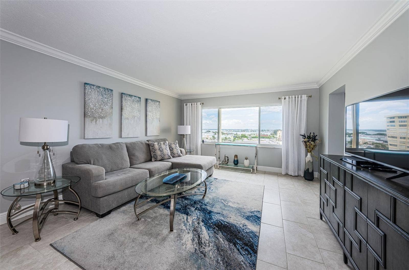 4775 COVE CIRCLE, #904, St Petersburg, FL 33708 Living room with fantastic water views
