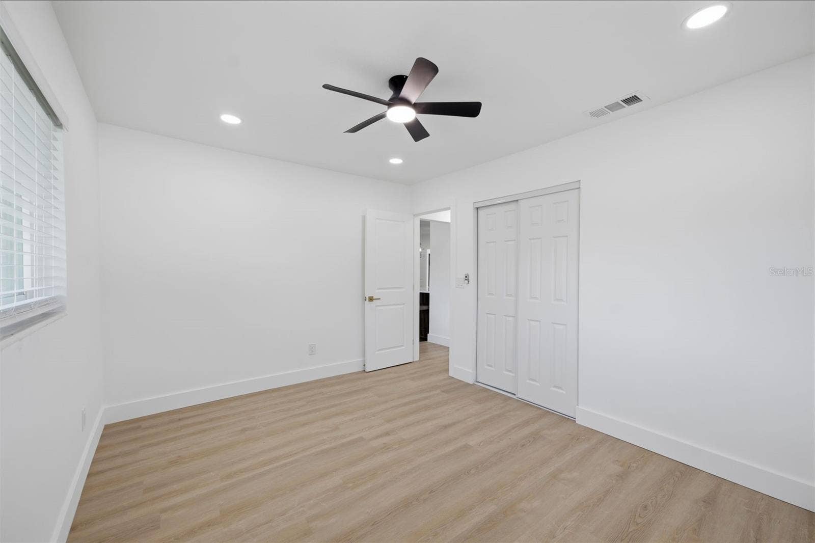 1300 S HILLCREST AVENUE, Clearwater, FL 33756 1300 S HILLCREST AVENUE, Clearwater, FL 33756