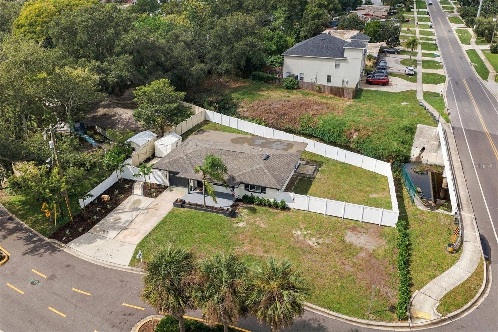 1300 S HILLCREST AVENUE, Clearwater, FL 33756 1300 S HILLCREST AVENUE, Clearwater, FL 33756