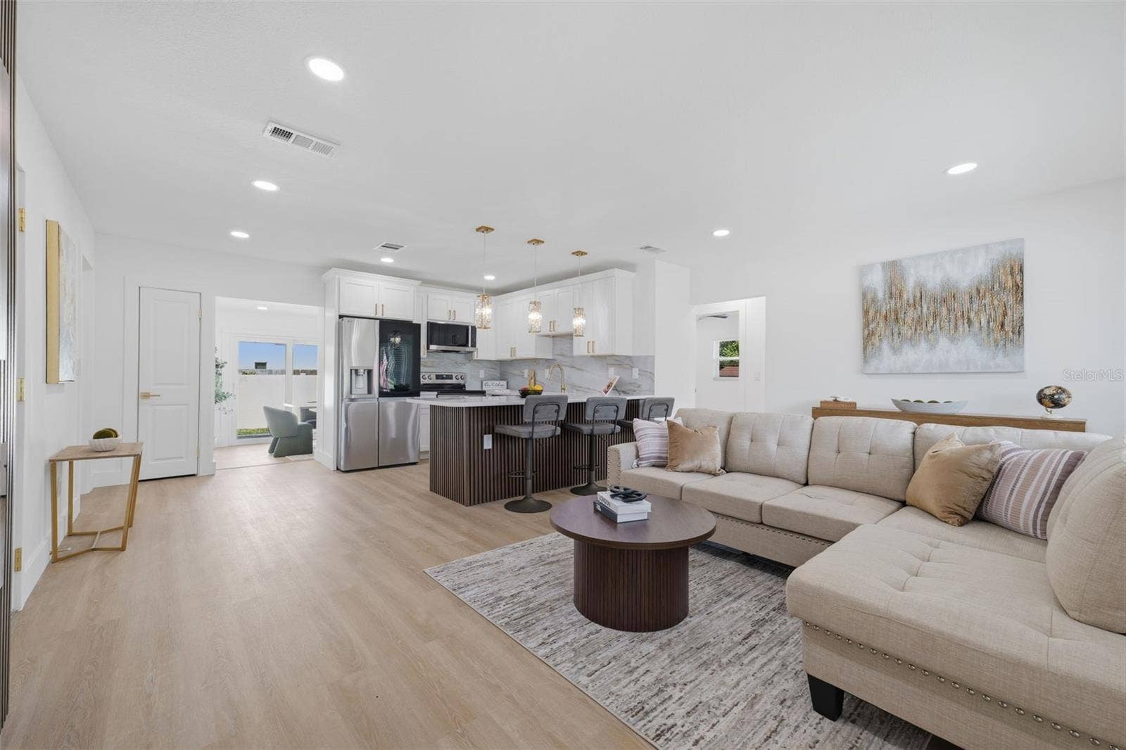 1300 S HILLCREST AVENUE, Clearwater, FL 33756 1300 S HILLCREST AVENUE, Clearwater, FL 33756