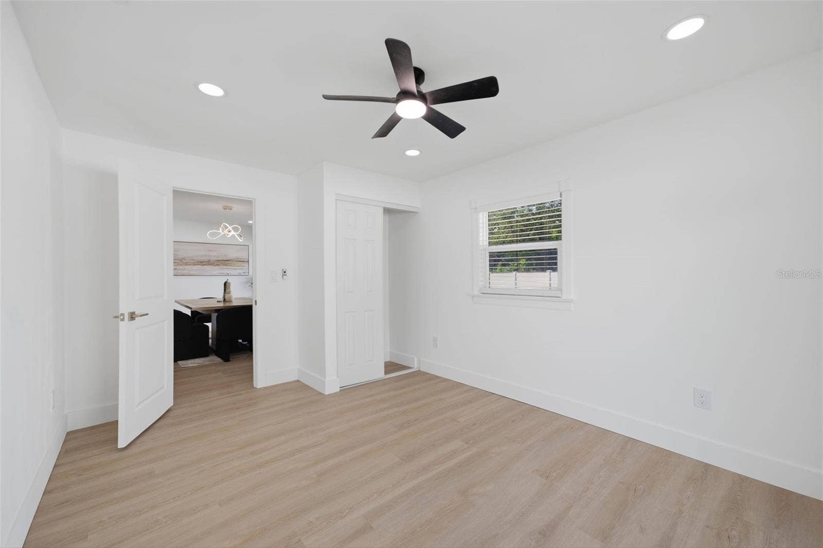 1300 S HILLCREST AVENUE, Clearwater, FL 33756 1300 S HILLCREST AVENUE, Clearwater, FL 33756