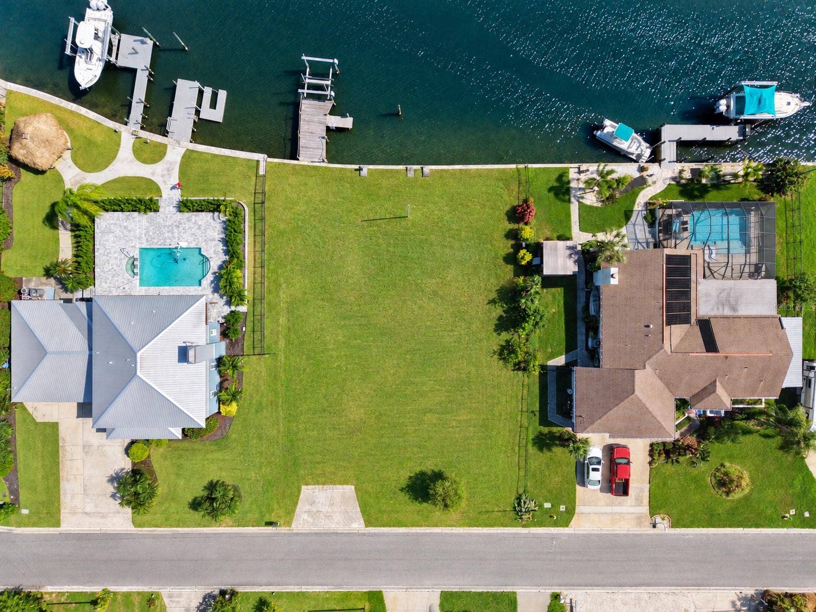 753 GRAN KAYMEN WAY, Apollo Beach, FL 33572 753 GRAN KAYMEN WAY, Apollo Beach, FL 33572