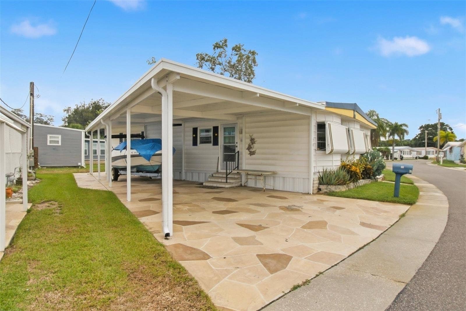 70 SCHOONER DRIVE, #70, Palm Harbor, FL 34683 Mobile Home to be removed