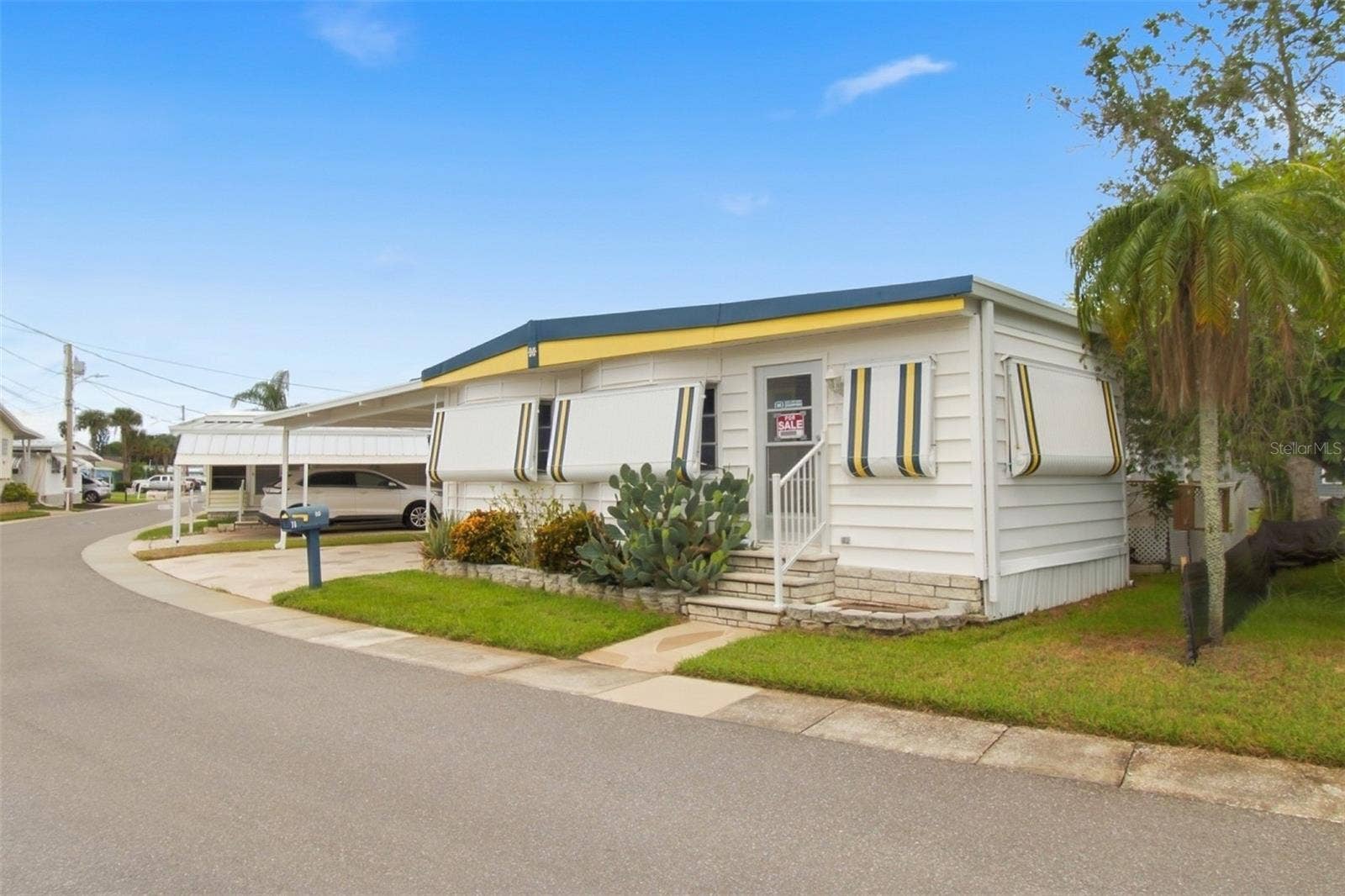 70 SCHOONER DRIVE, #70, Palm Harbor, FL 34683 Mobile Home to be removed