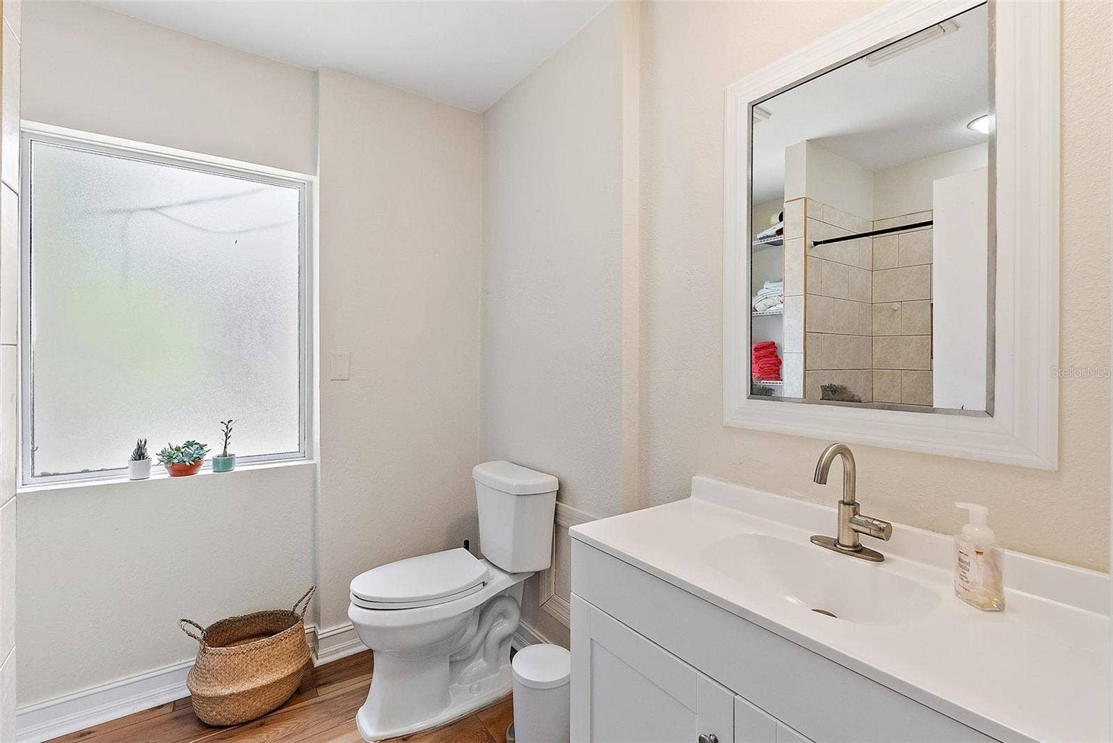 918 27TH STREET N, St Petersburg, FL 33713