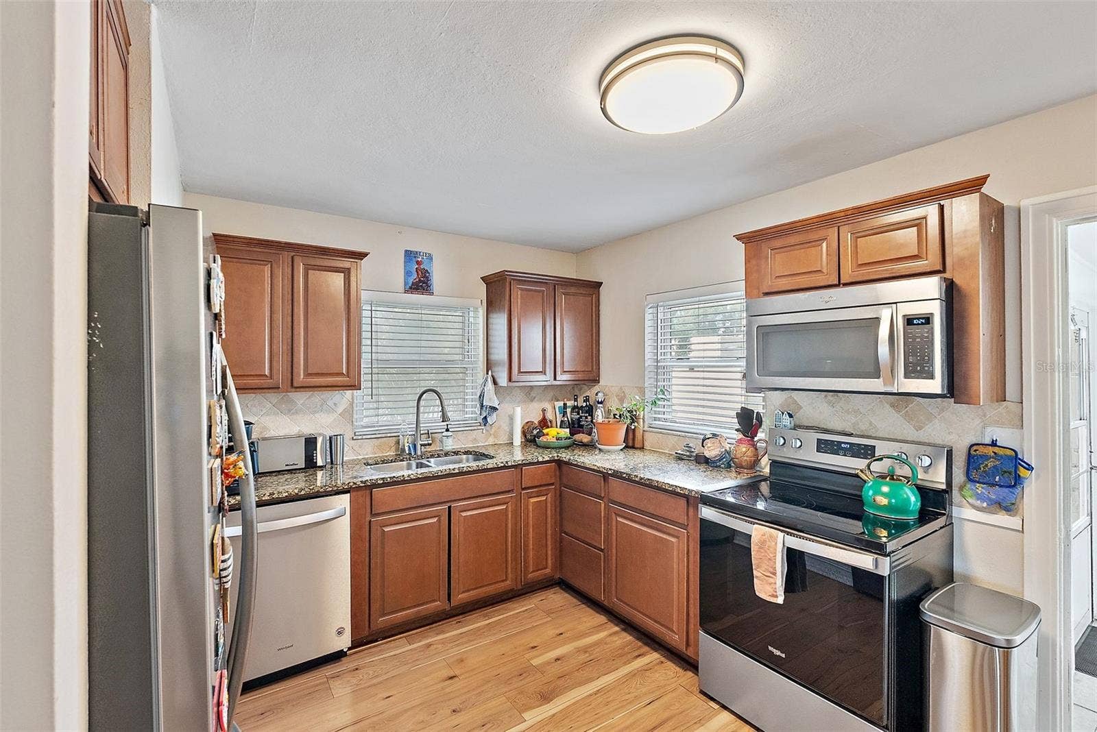 918 27TH STREET N, St Petersburg, FL 33713