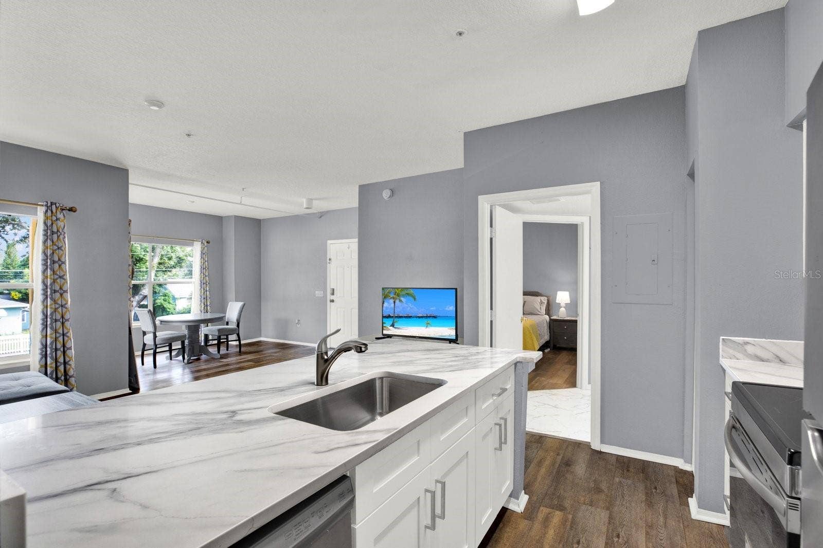 10764 70TH AVENUE, #2208, Seminole, FL 33772 Kitchen / Living