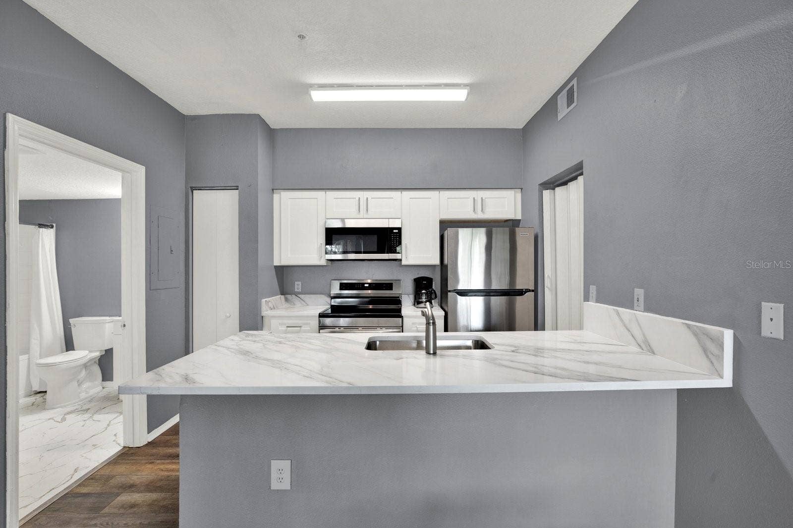 10764 70TH AVENUE, #2208, Seminole, FL 33772 Kitchen