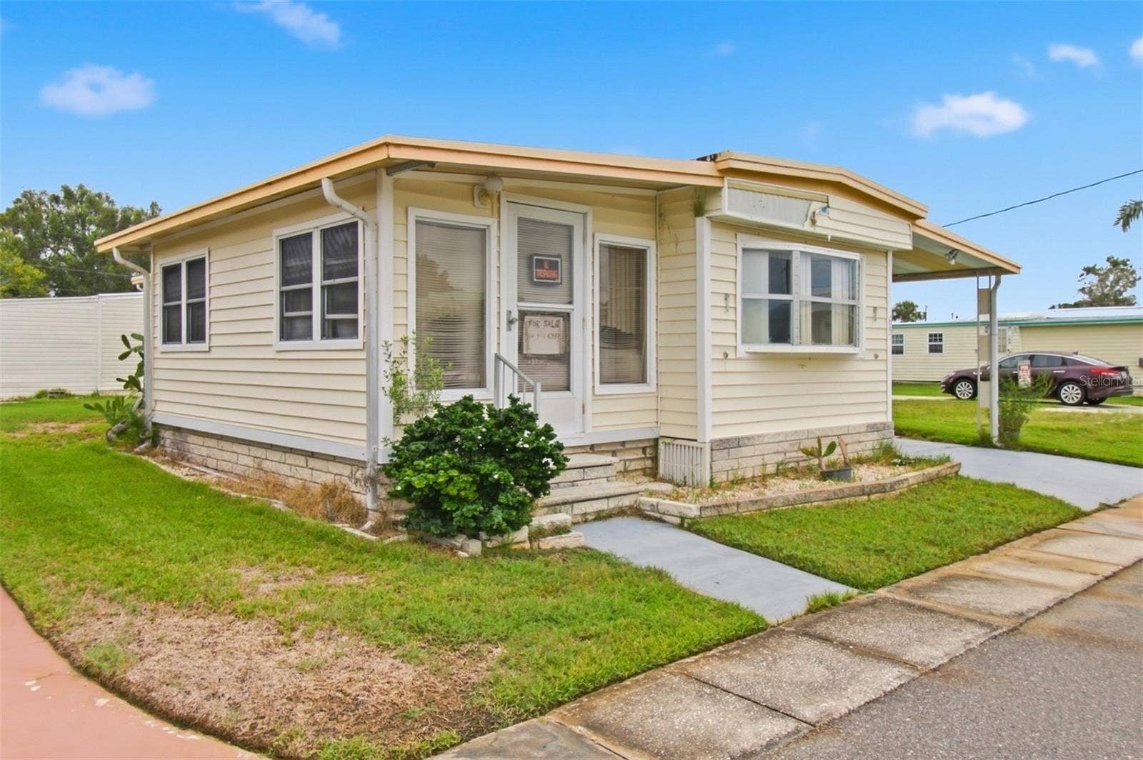 65 SCHOONER DRIVE, #65, Palm Harbor, FL 34683 Mobile Home to be removed