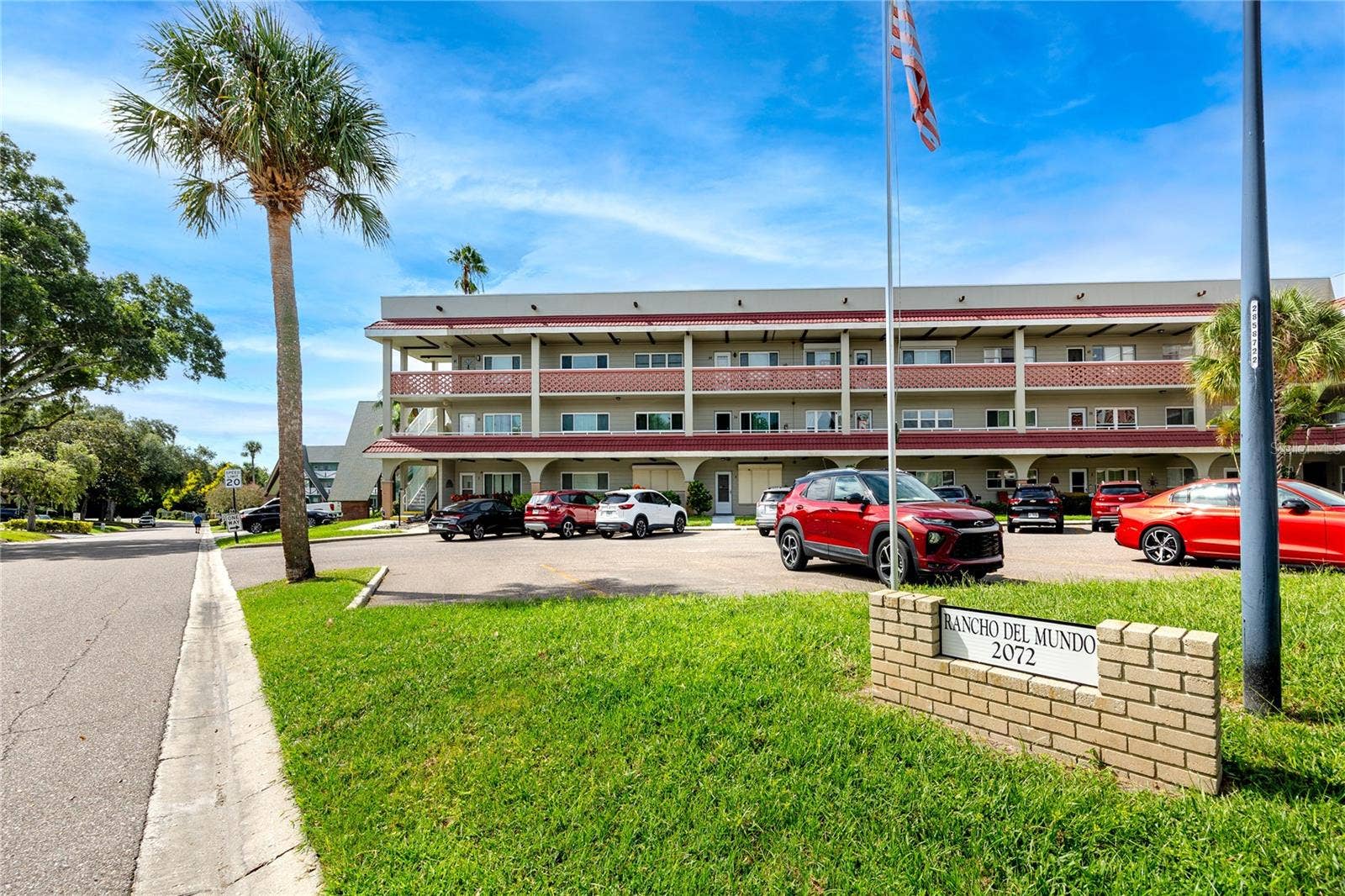 2072 AUSTRALIA WAY W, #42, Clearwater, FL 33763