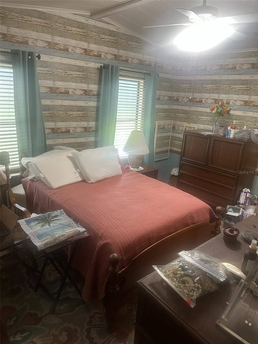 438 TARRSON BOULEVARD, Lady Lake, FL 32159
