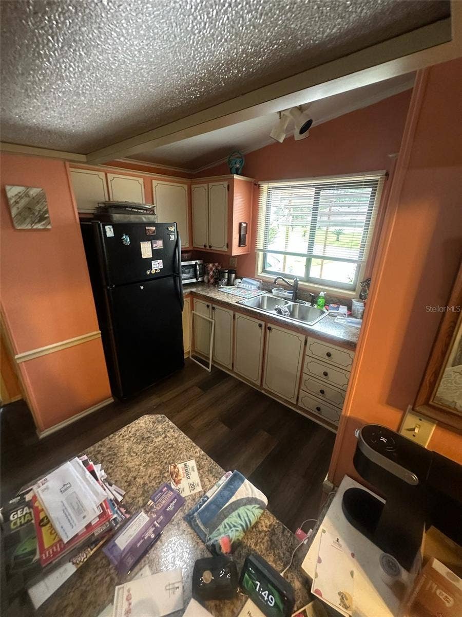 438 TARRSON BOULEVARD, Lady Lake, FL 32159