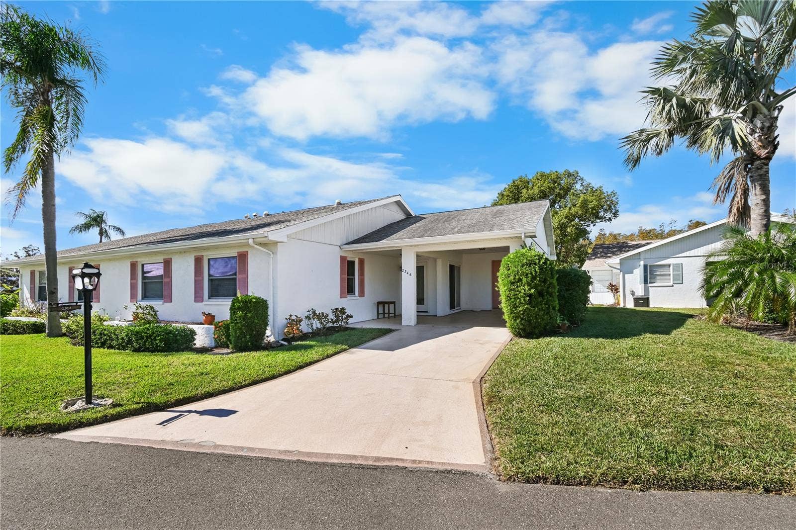 2346 GAINESBOROUGH LOOP, #211, Sun City Center, FL 33573