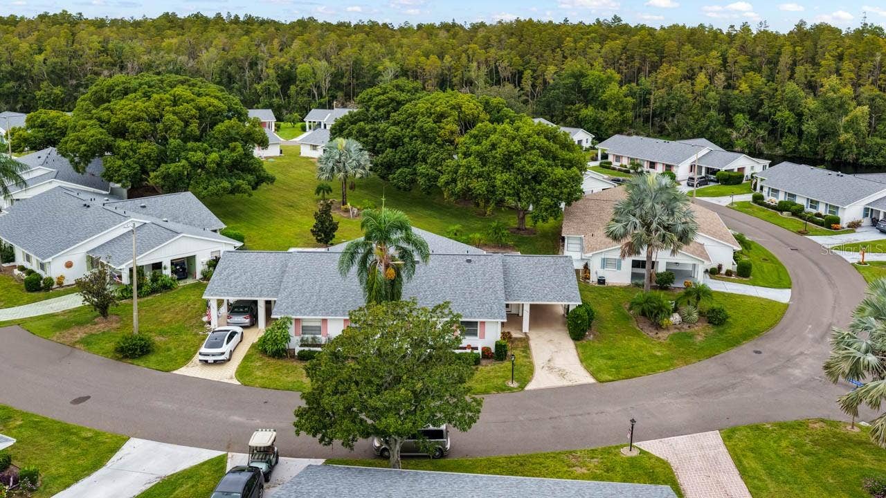 2346 GAINESBOROUGH LOOP, #211, Sun City Center, FL 33573