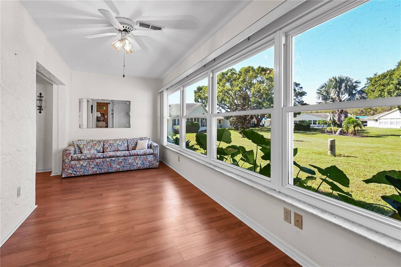 2346 GAINESBOROUGH LOOP, #211, Sun City Center, FL 33573